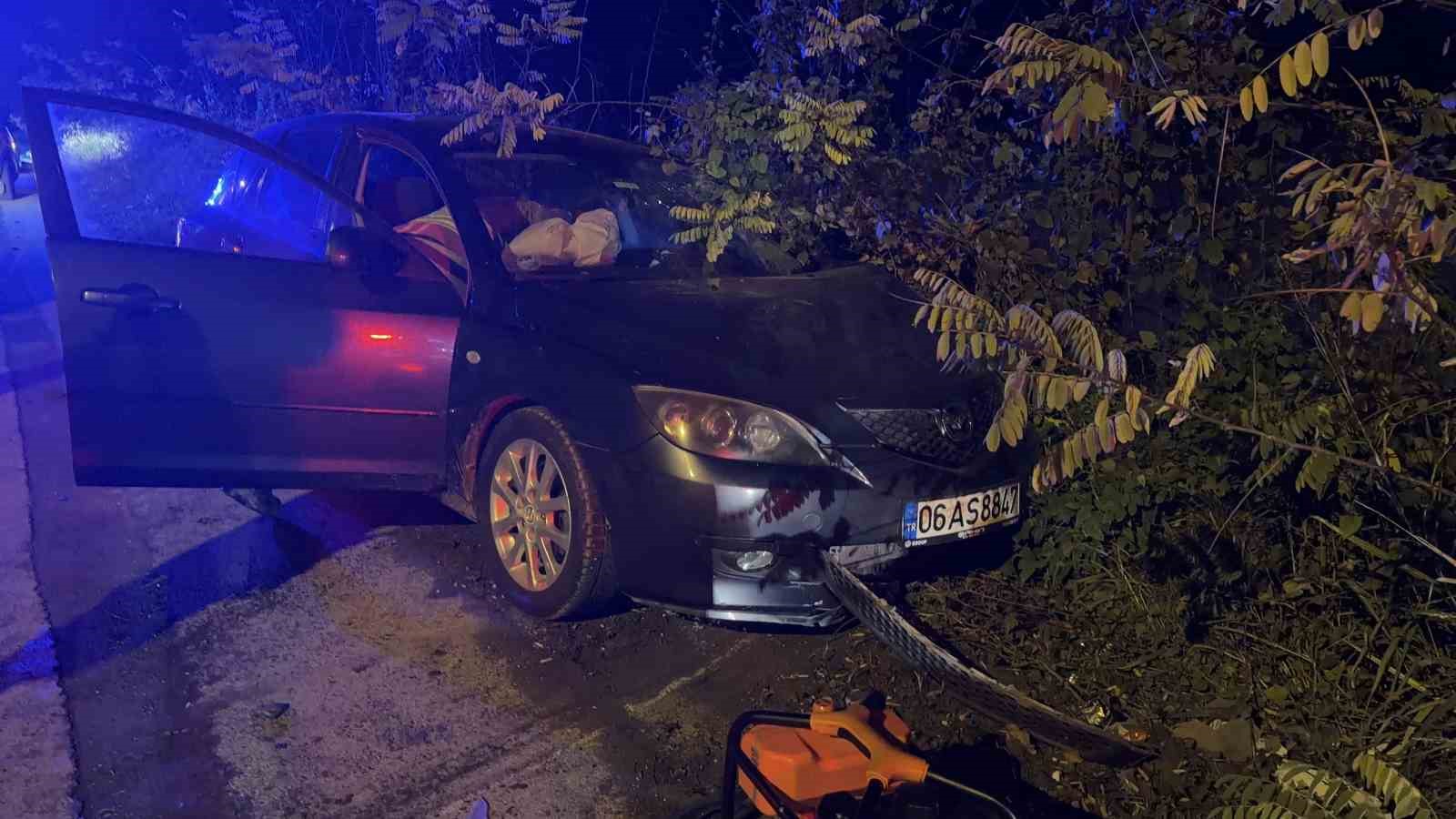 duzcede-minibus-ile-otomobil-carpisti-3-yarali