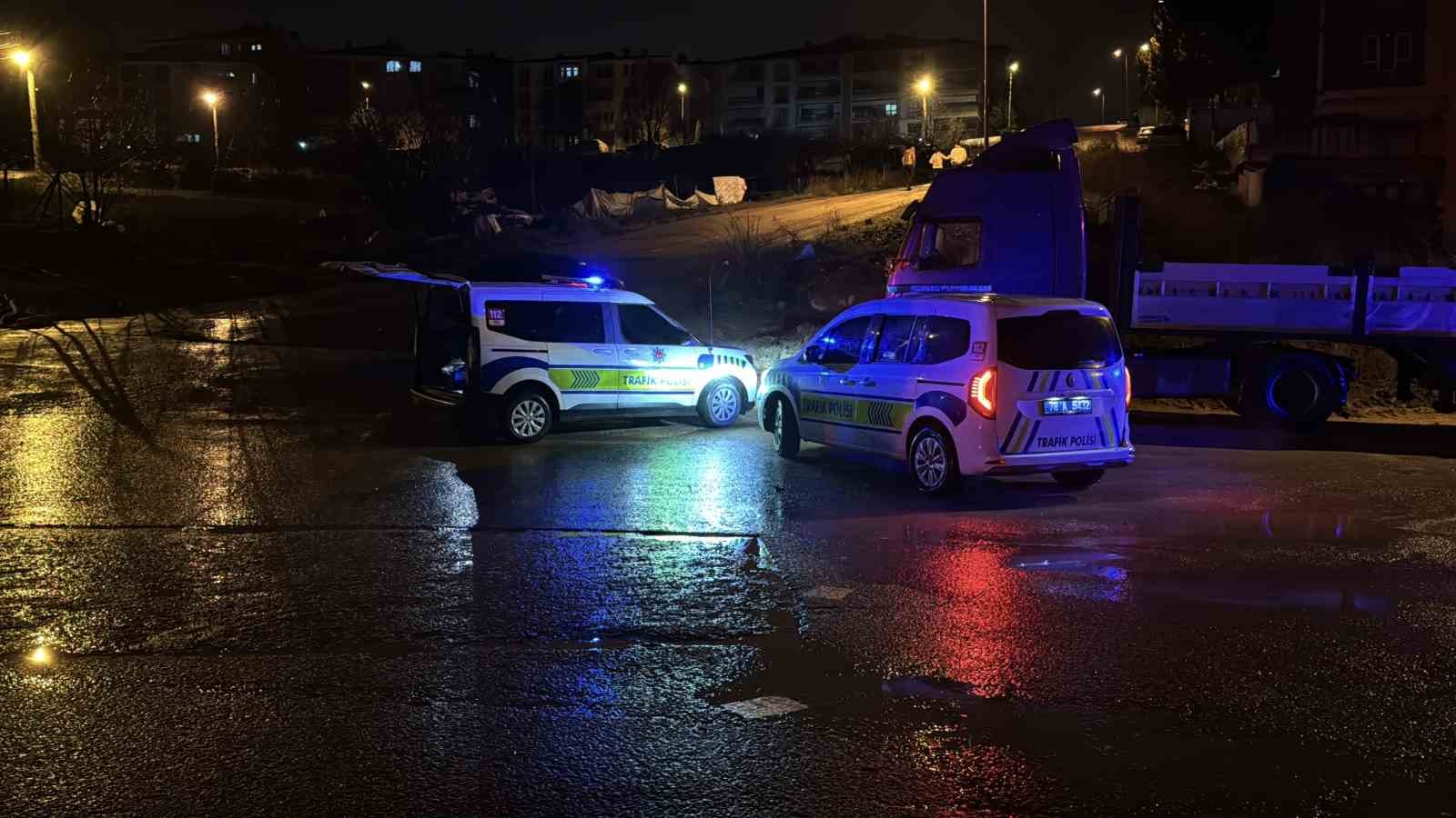 kaldirima-carpip-devrildi-1-yarali