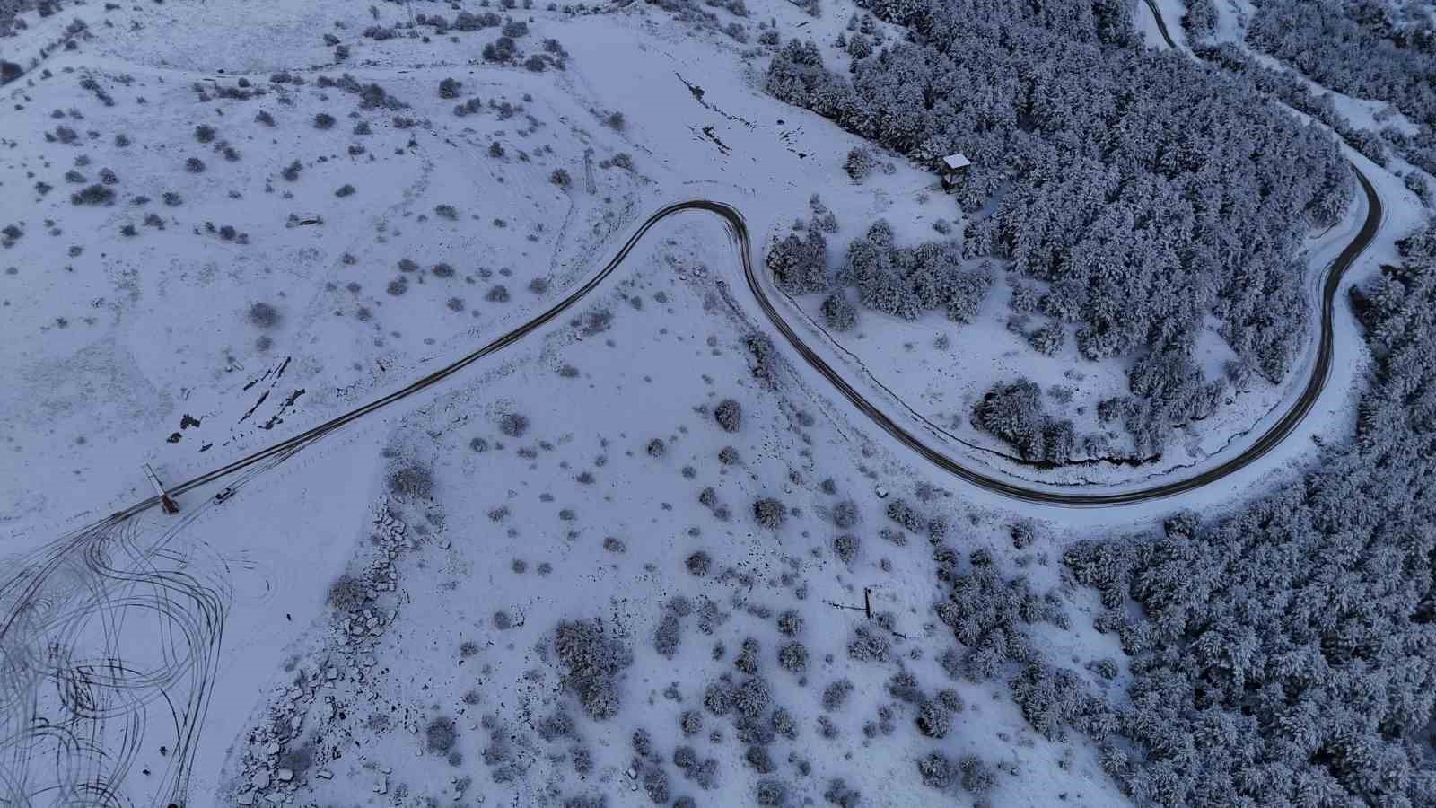 karabukte-suruculer-karin-tadini-drift-atarak-cikardi