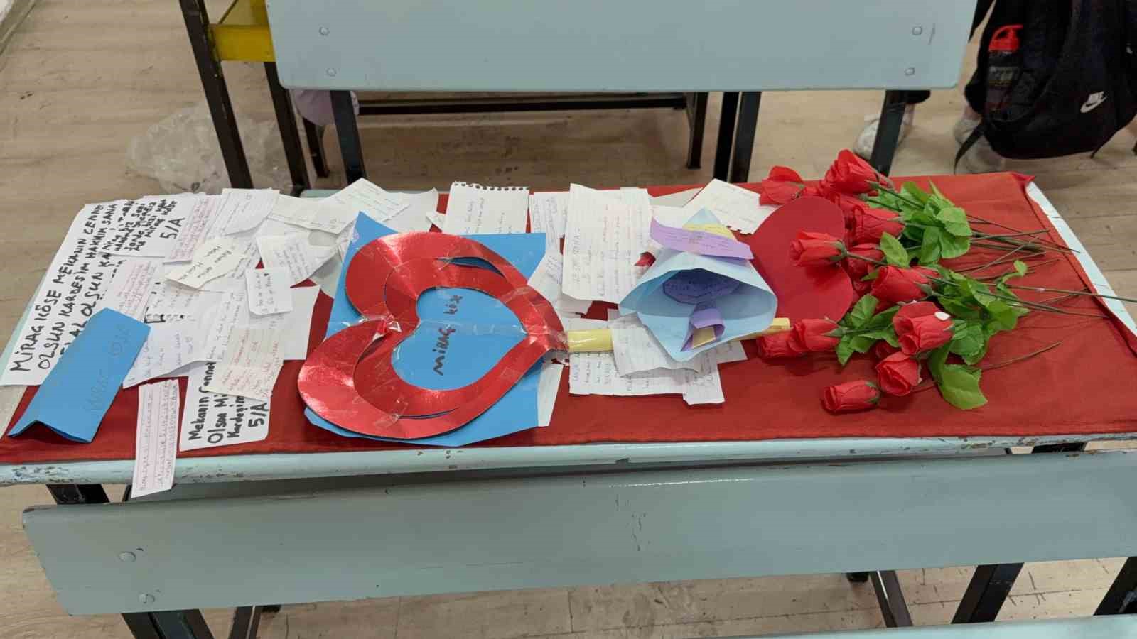 kolunu-silaj-makinesine-kaptiran-cocuk-hayatini-kaybetti