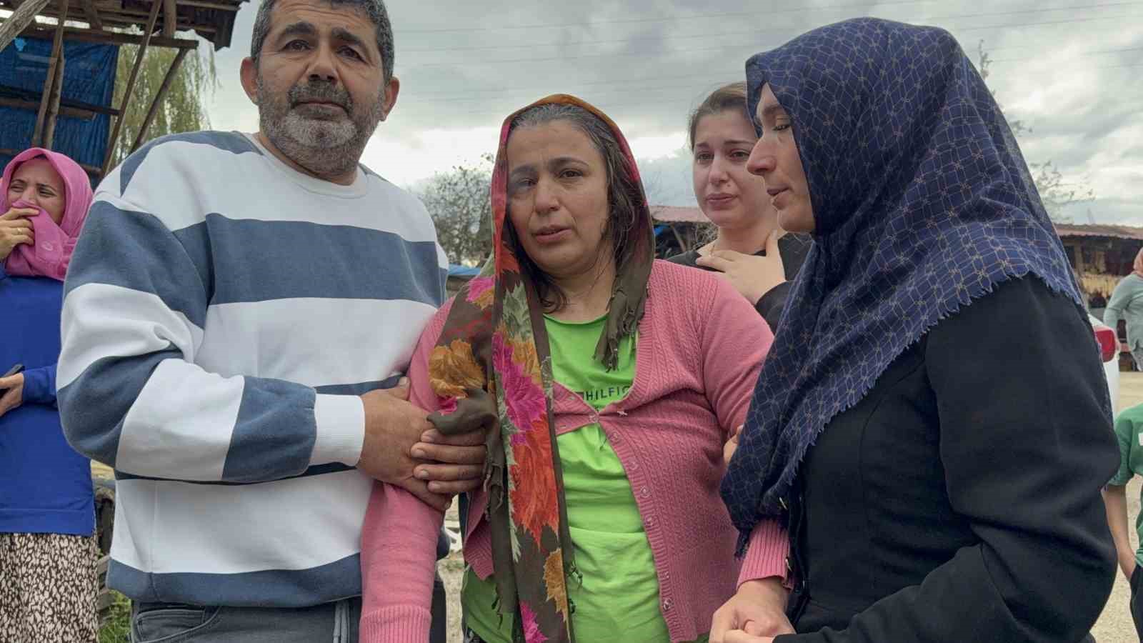 komsusuna-agac-kesiminde-yardim-ederken-hayatini-kaybetti