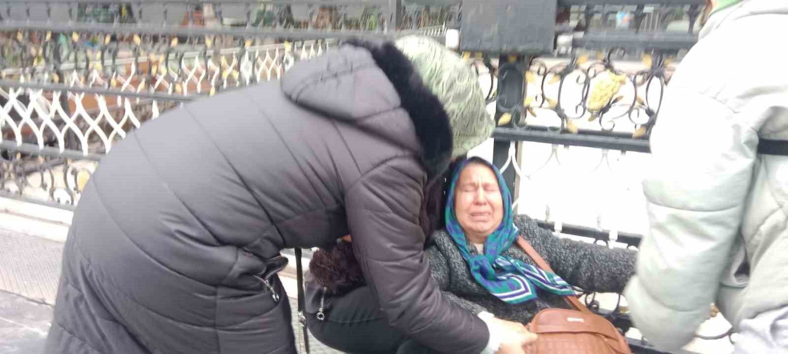 kuyumcu-magdurlarinin-eyleminde-yasli-kadin-fenalasti