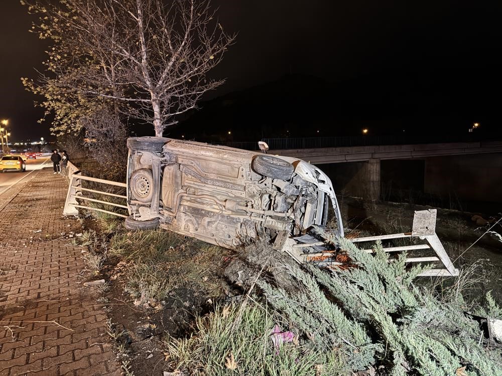 makas-atan-otomobil-kazaya-neden-oldu