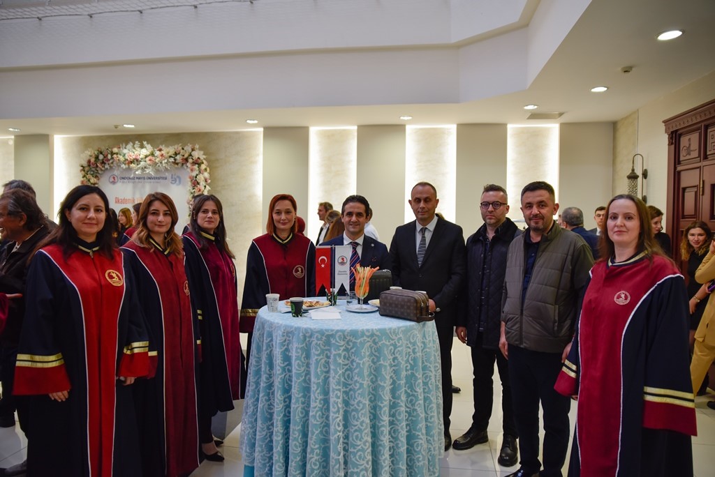 omude-182-akademisyen-akademik-yukseltme-toreniyle-tebrik-edildi