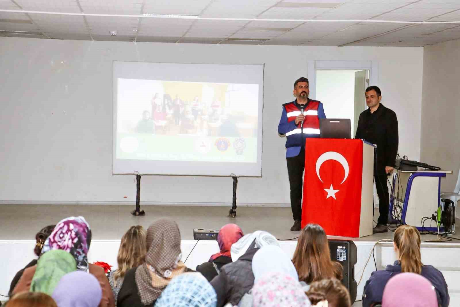 orduda-anneler-narkotik-suclara-karsi-bilgilendirildi