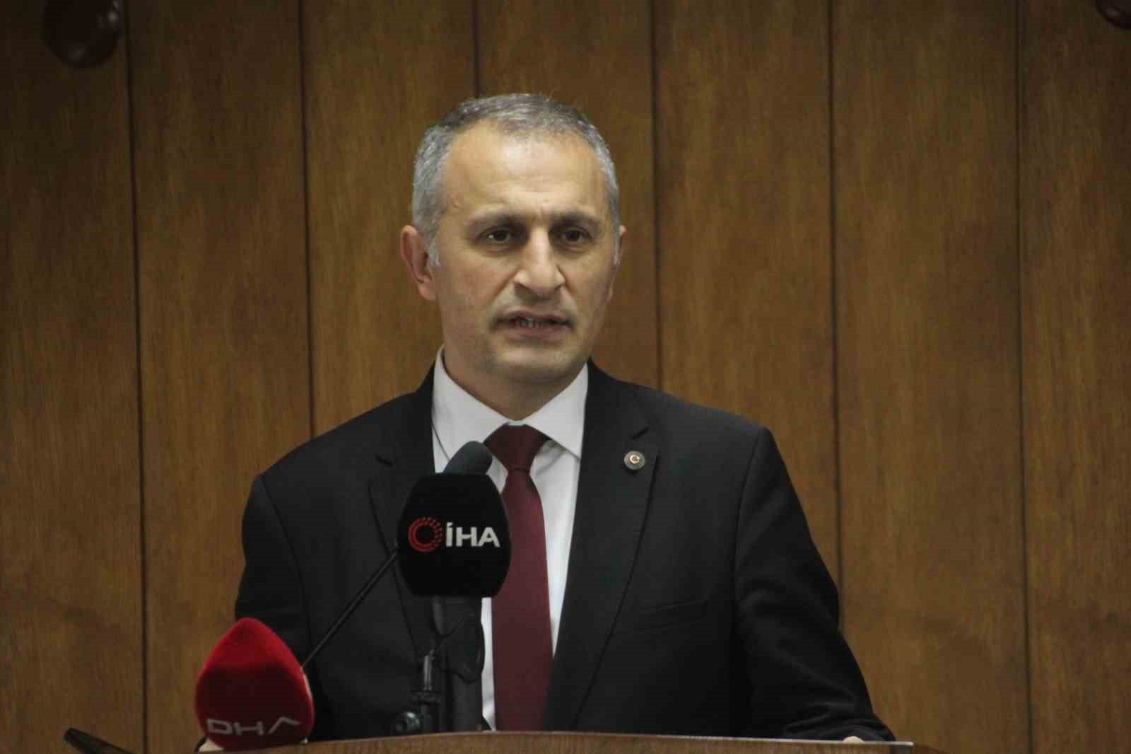 orduda-aricilara-malzeme-destegi