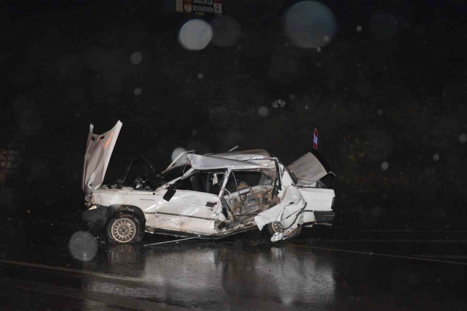 otomobil-tira-carpti-4-yarali