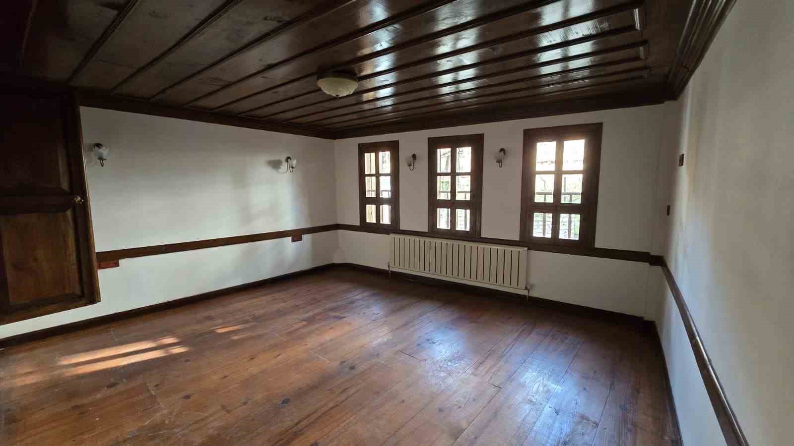 restore-edilerek-korunan-222-yillik-konaga-odul