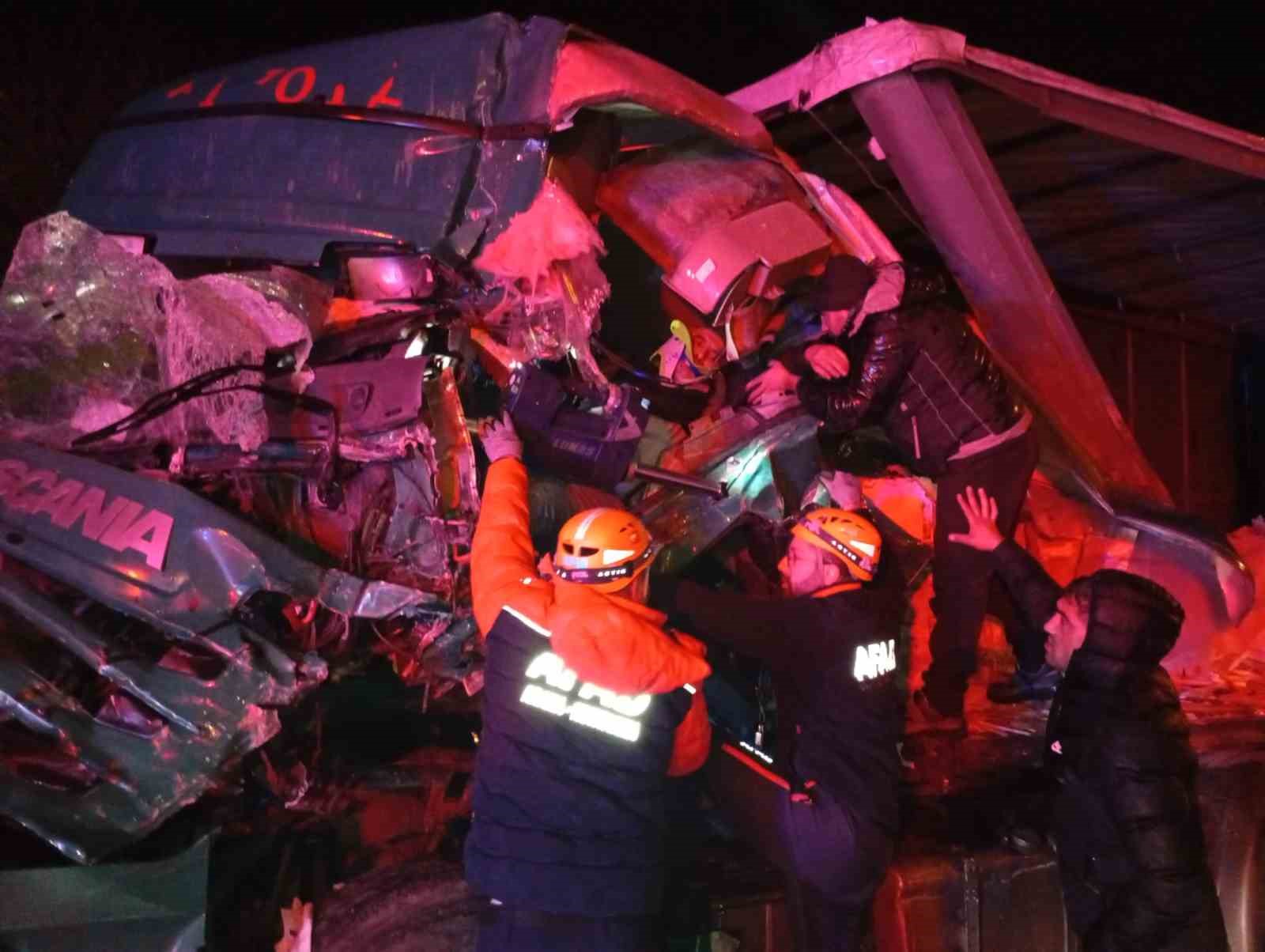 rizede-tir-kazasi-1-yarali