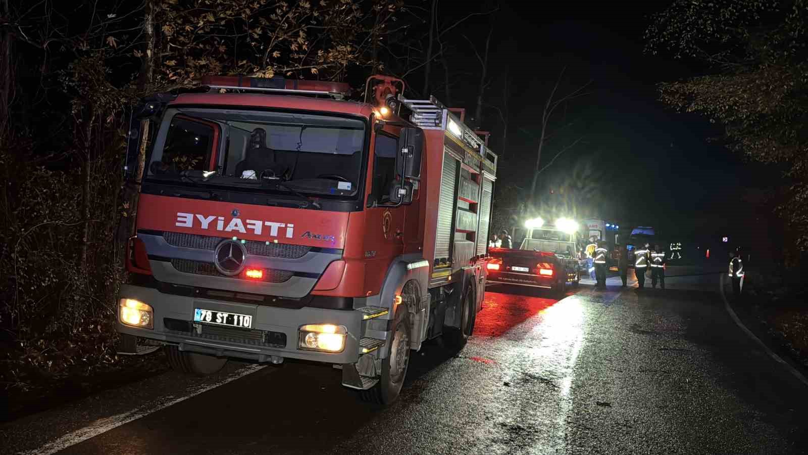 safranboluda-feci-kaza-surucu-aracta-yanarak-hayatini-kaybetti