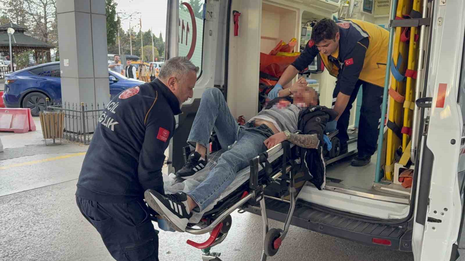 samsunda-motosikletteki-genclere-silahli-saldiri-2-yarali