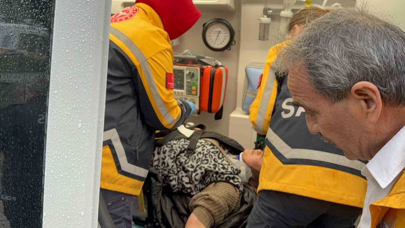 samsunda-trafik-kazasi-1-yarali