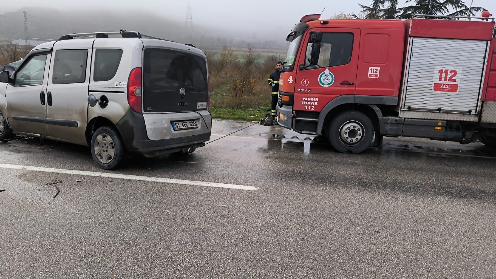 tirla-carpisan-hafif-ticari-arac-alev-aldi-5-yarali