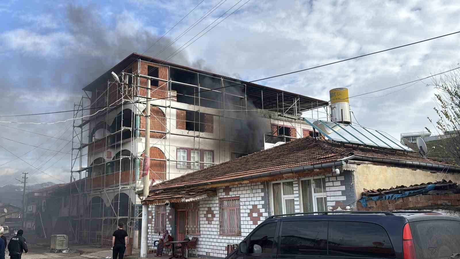 tokatta-spiral-makinesinin-olusturdugu-kivilcim-yangina-neden-oldu