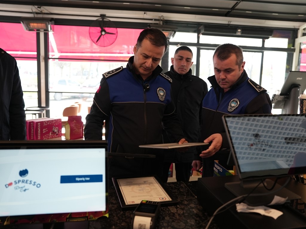 zabita-ekipleri-yilbasi-oncesi-tek-tek-denetledi