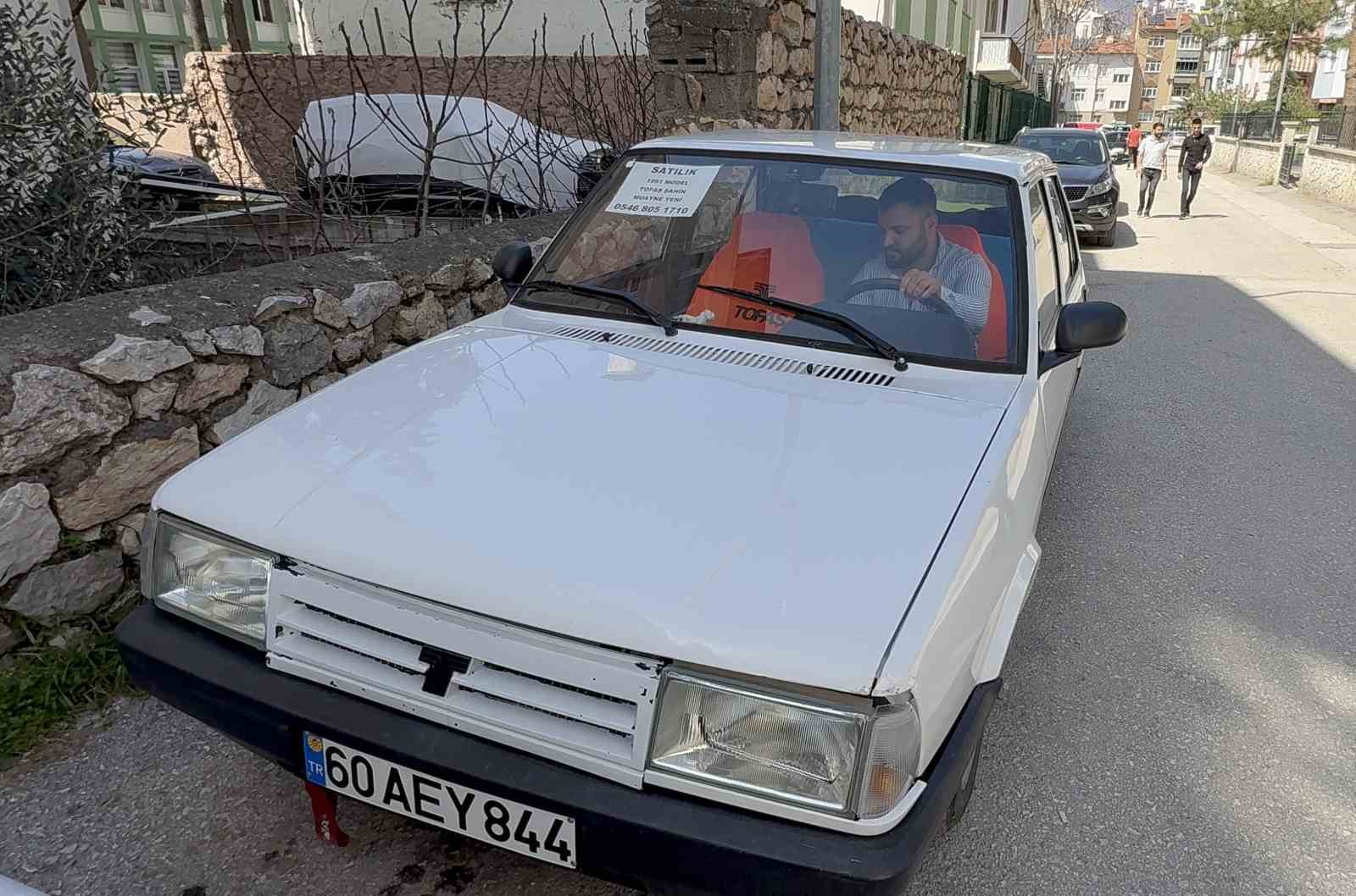 5-saniyelik-heves-icin-iki-maasindan-oldu