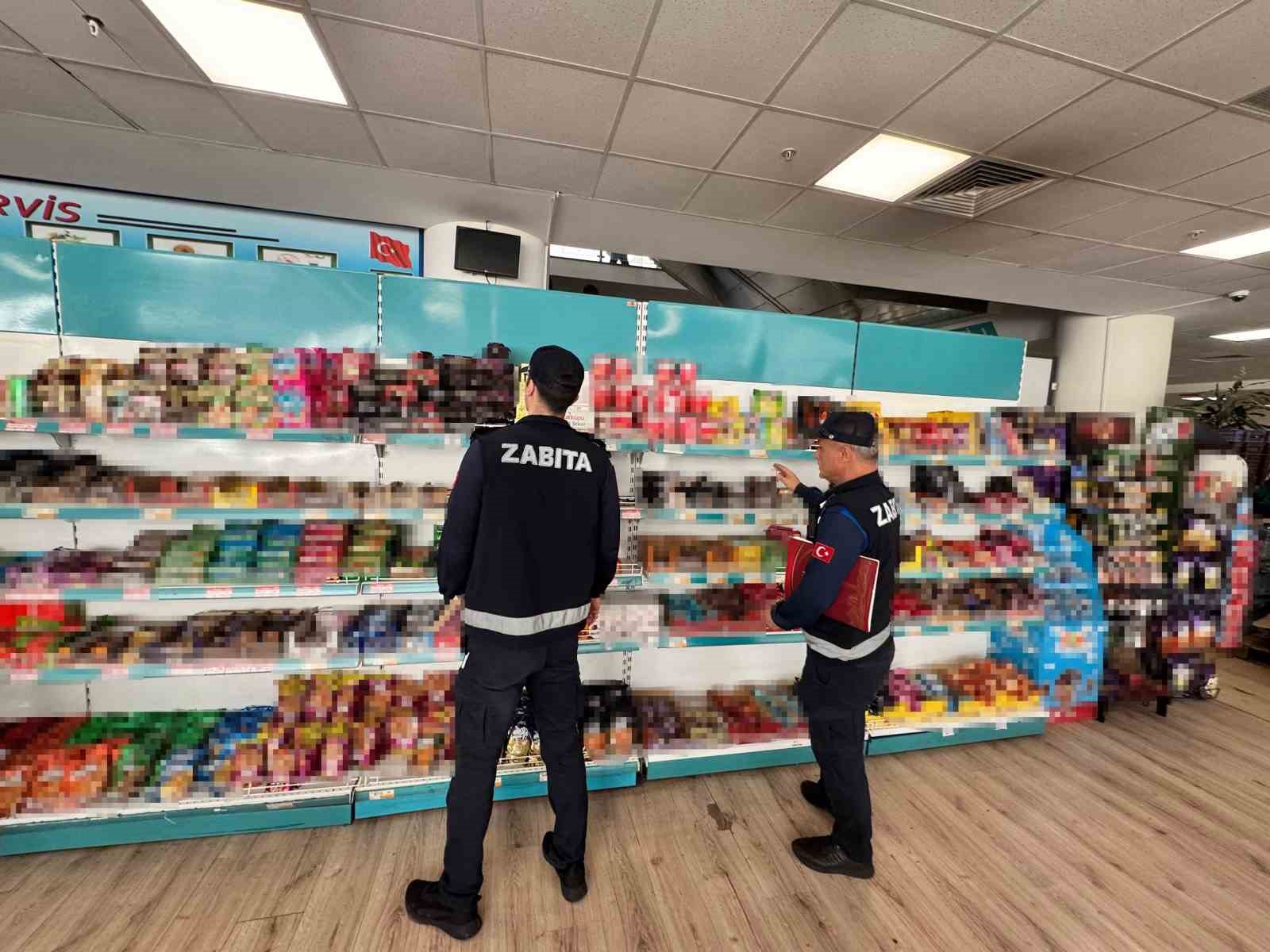 corumda-hastane-ve-okul-kantinleri-ile-marketler-denetlendi