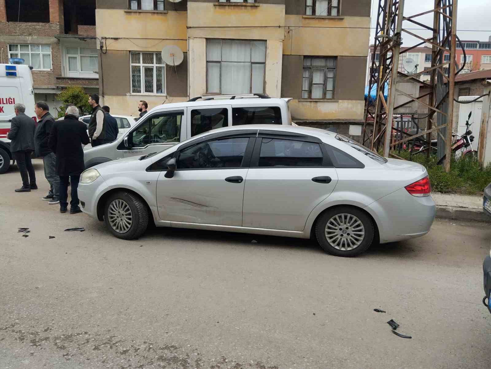 motosikletin-carptigi-yaya-yaralandi