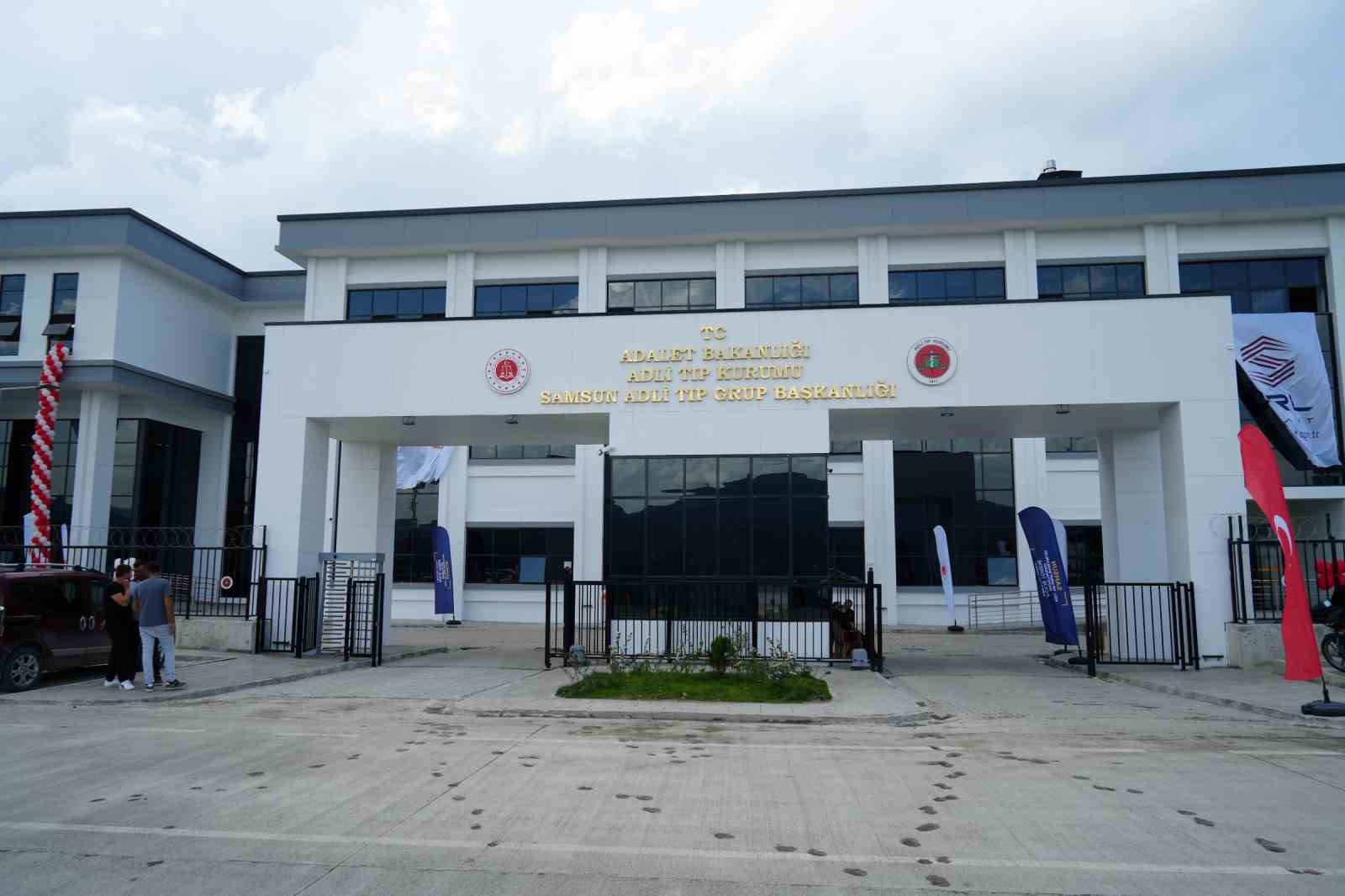 bakan-tunc-yapay-zekayla-isimizi-daha-da-kolaylastiracak-projeleri-onumuzdeki-gunlerde-milletimizle-paylasacagiz