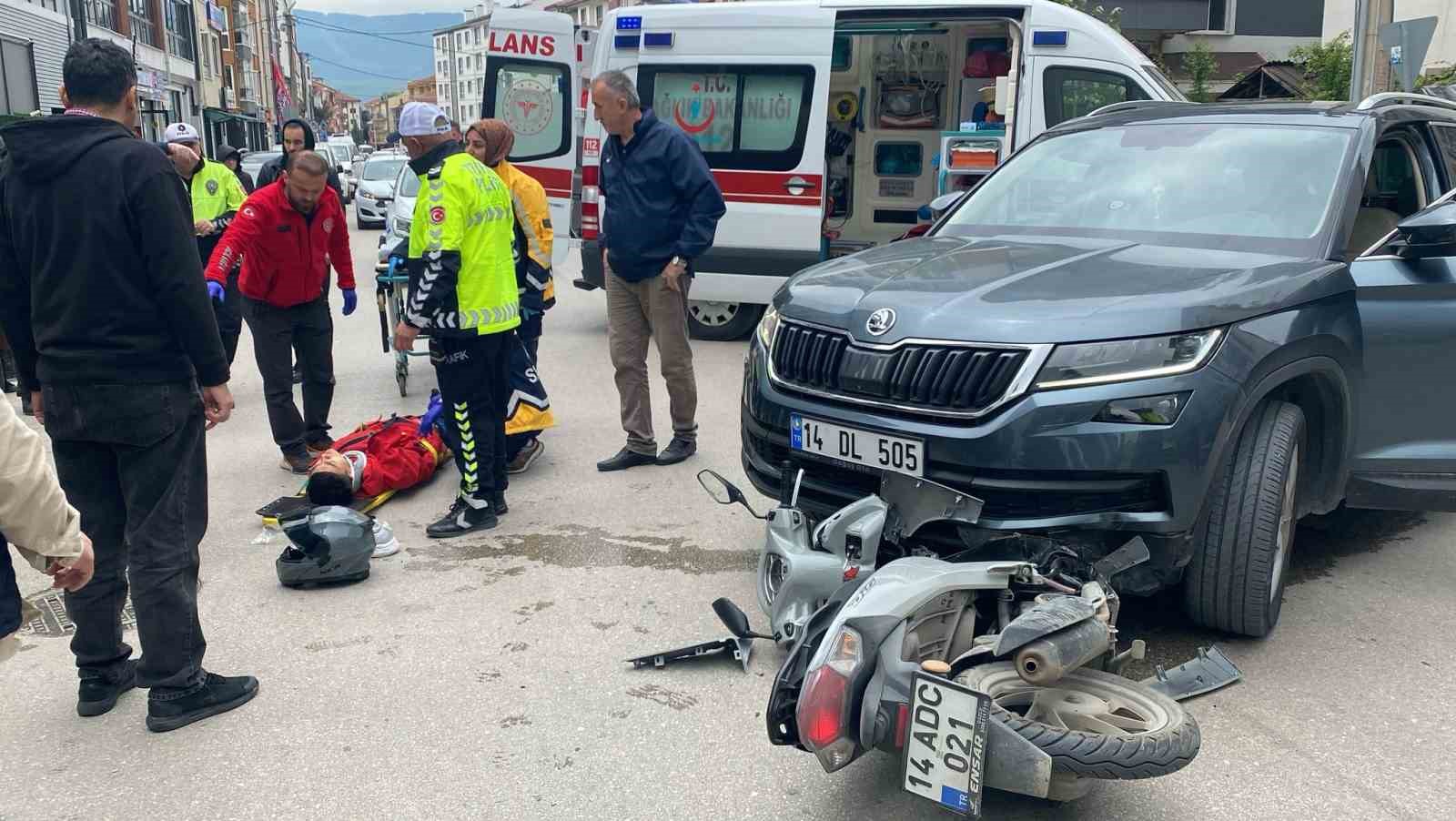 boluda-cip-ile-motosiklet-carpisti-1-yarali