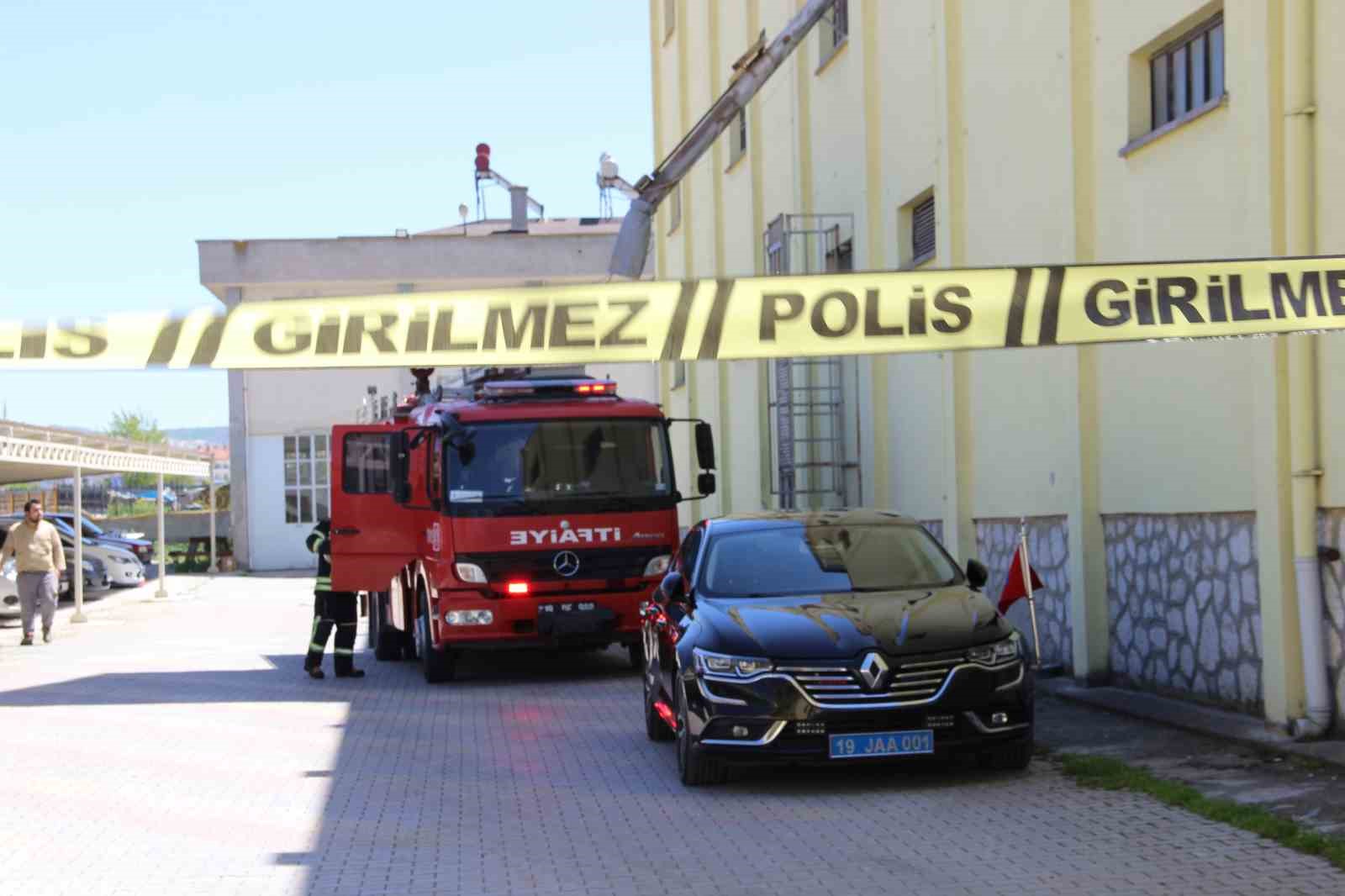 corum-valisi-ali-calgan-iscilerden-birinin-hayati-tehlikesi-var
