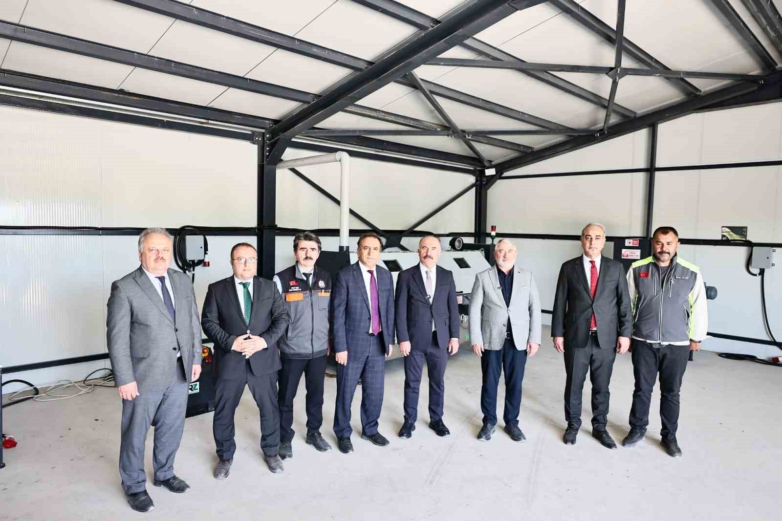 corumda-sokak-hayvanlari-icin-yapilan-dogal-yasam-alaninda-calismalar-tamamlandi