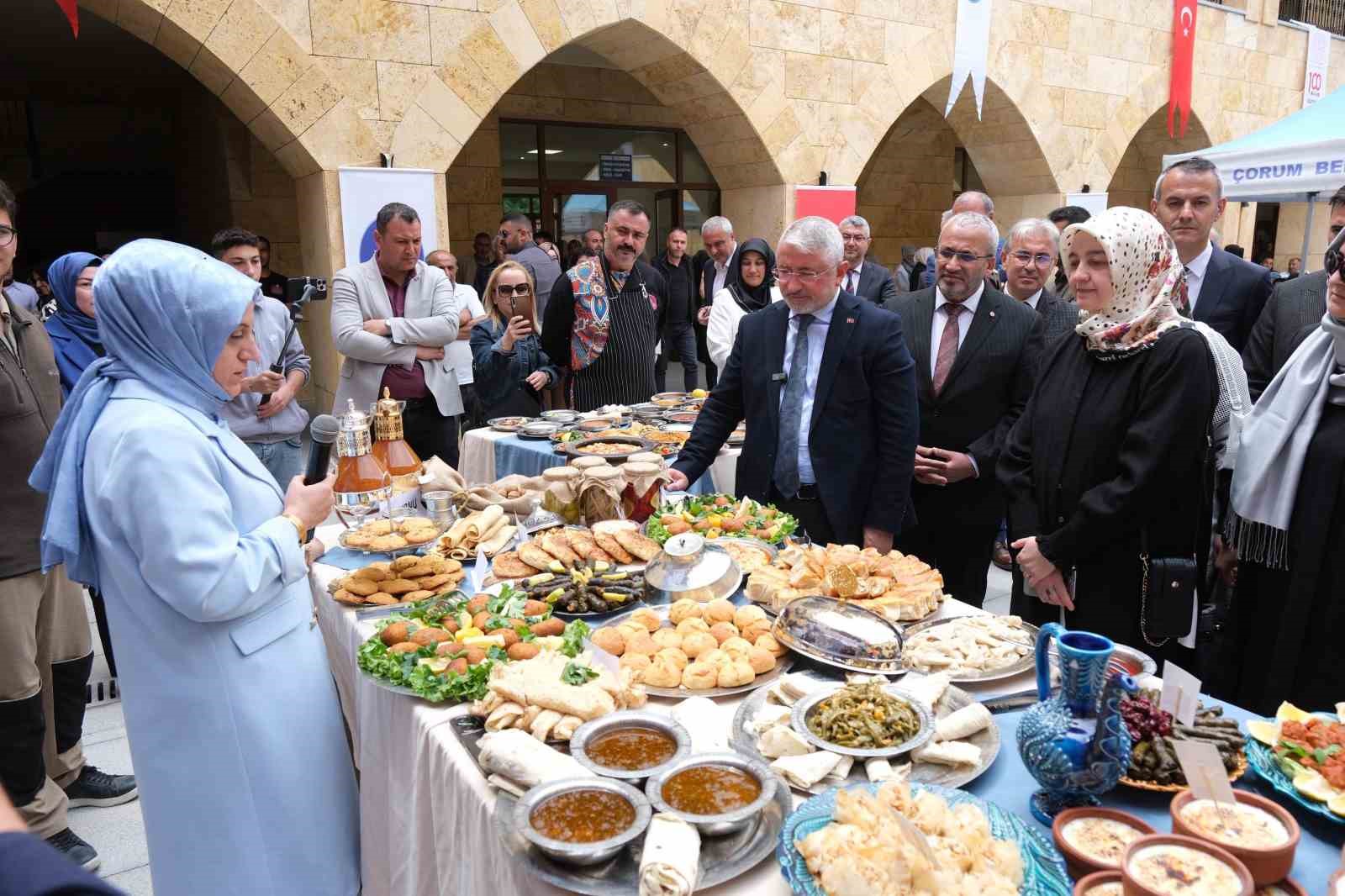 corumun-yoresel-lezzetlerine-yogun-ilgi
