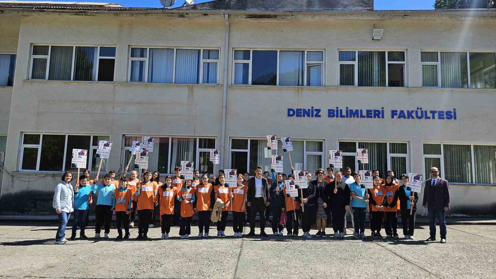 karadenizin-derinleri-hayalet-aglarla-dolu