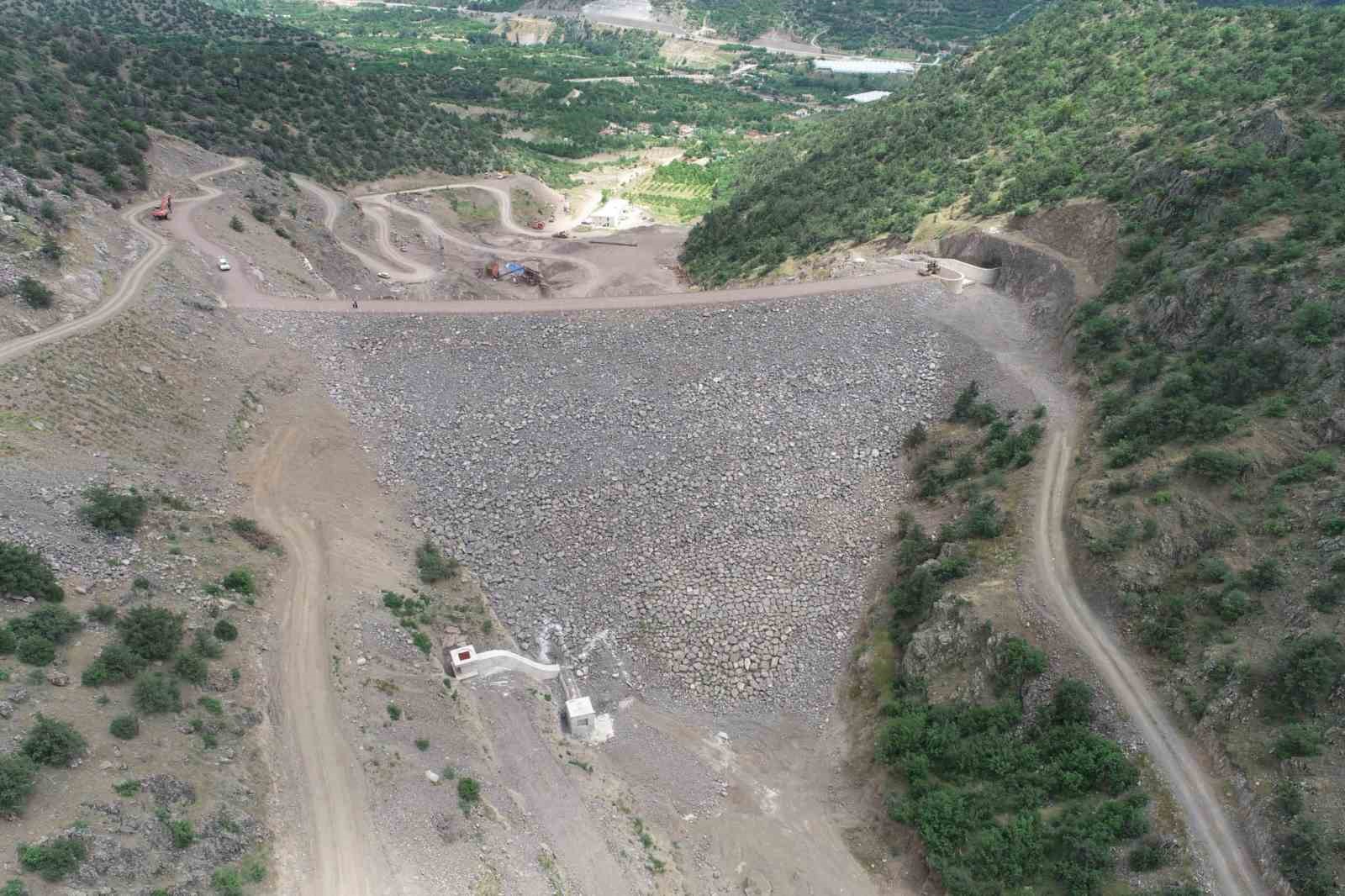 saraycik-goletinin-govde-dolgusu-tamamlandi