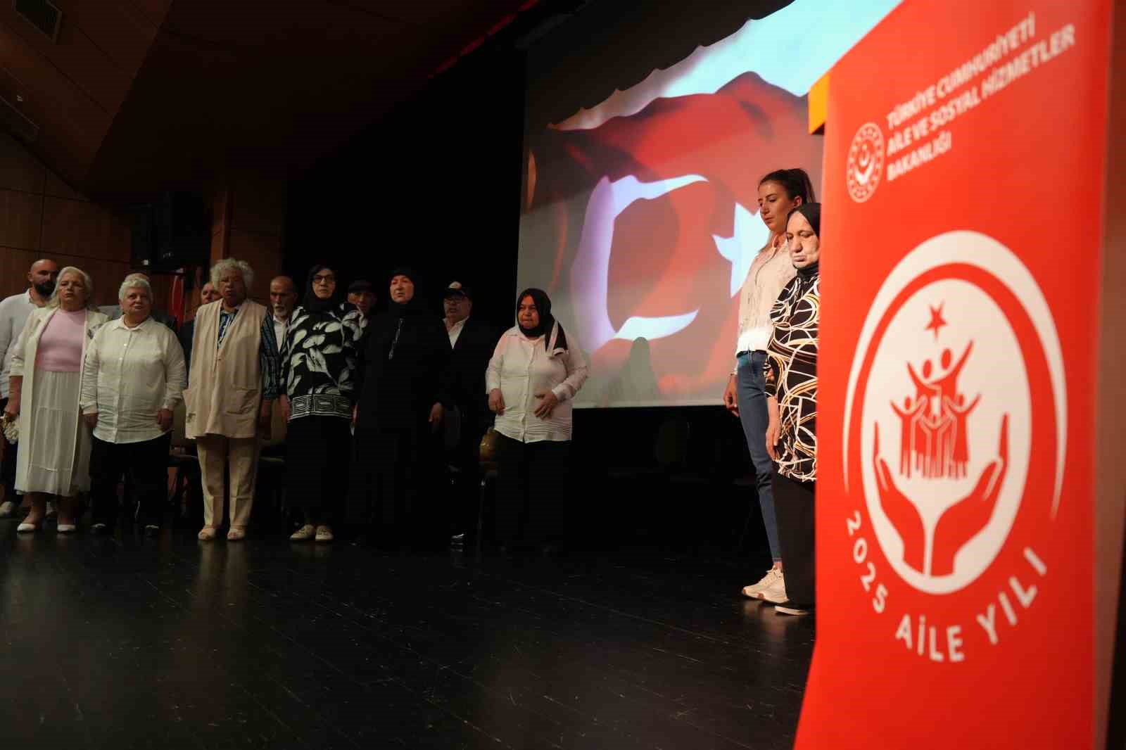 13-huzurevi-sakininin-hayalindeki-meslegi-yaptigi-proje-sona-erdi