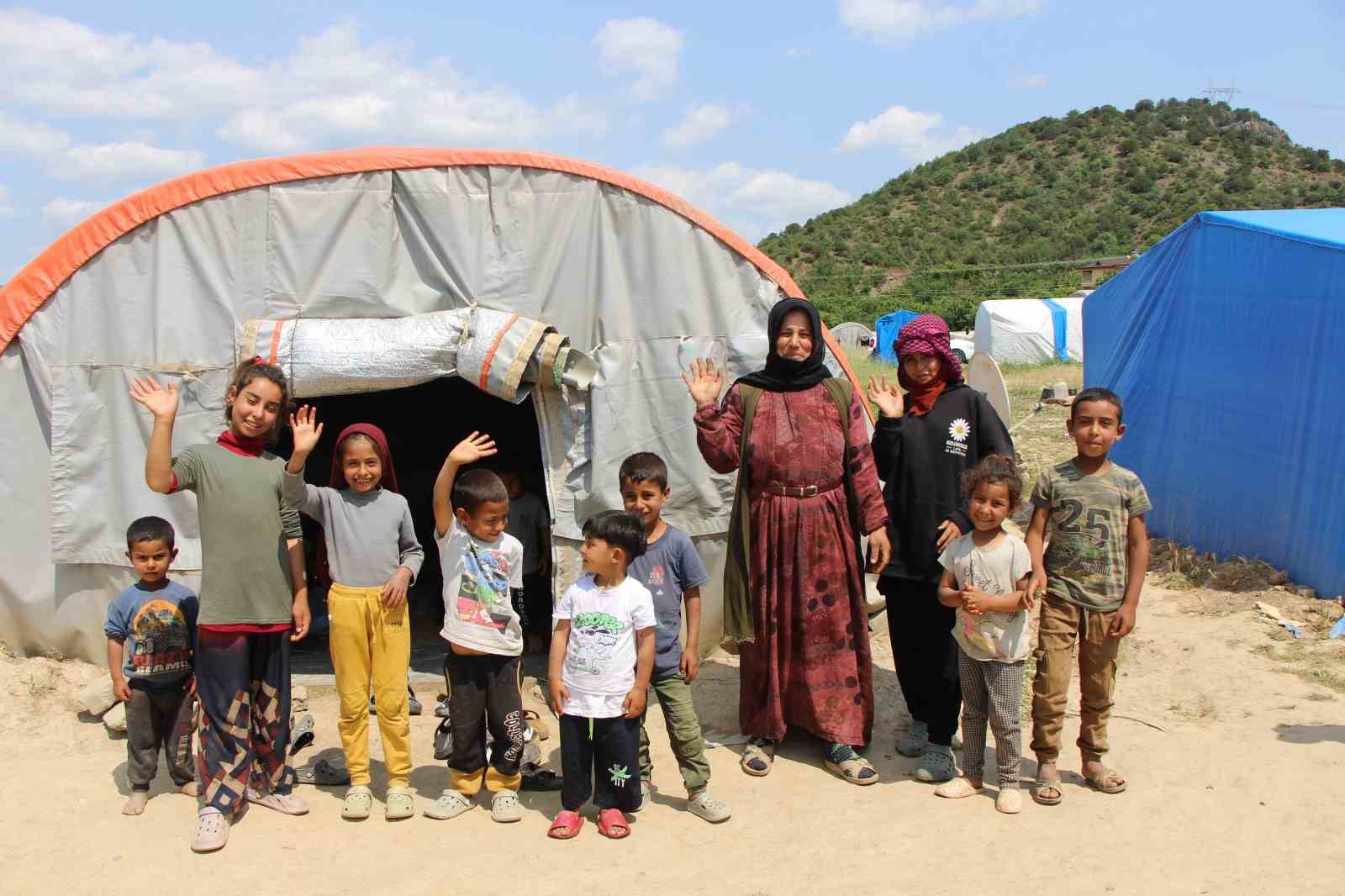 9-cocuklu-tarim-iscisi-annenin-tek-istegi-firin-ve-cocuk-parki