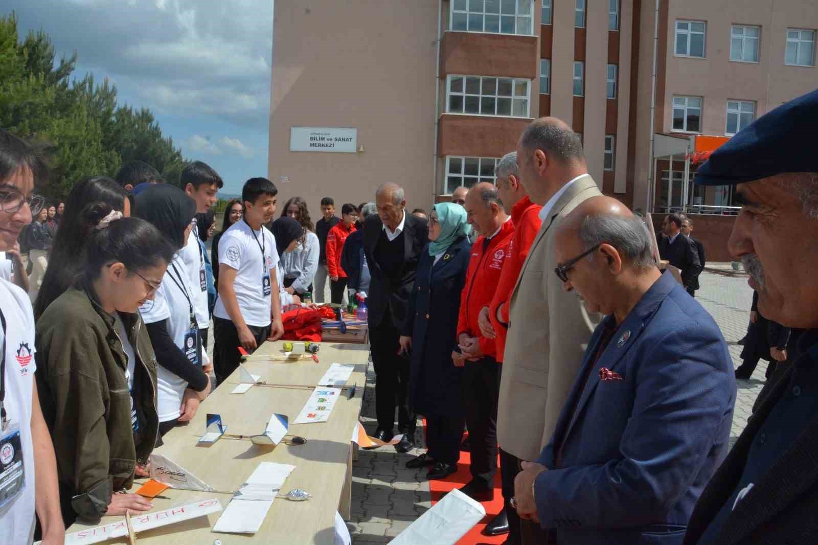alacada-bilim-ve-teknoloji-ruzgari-teknofen-festivali-yogun-ilgi-gordu