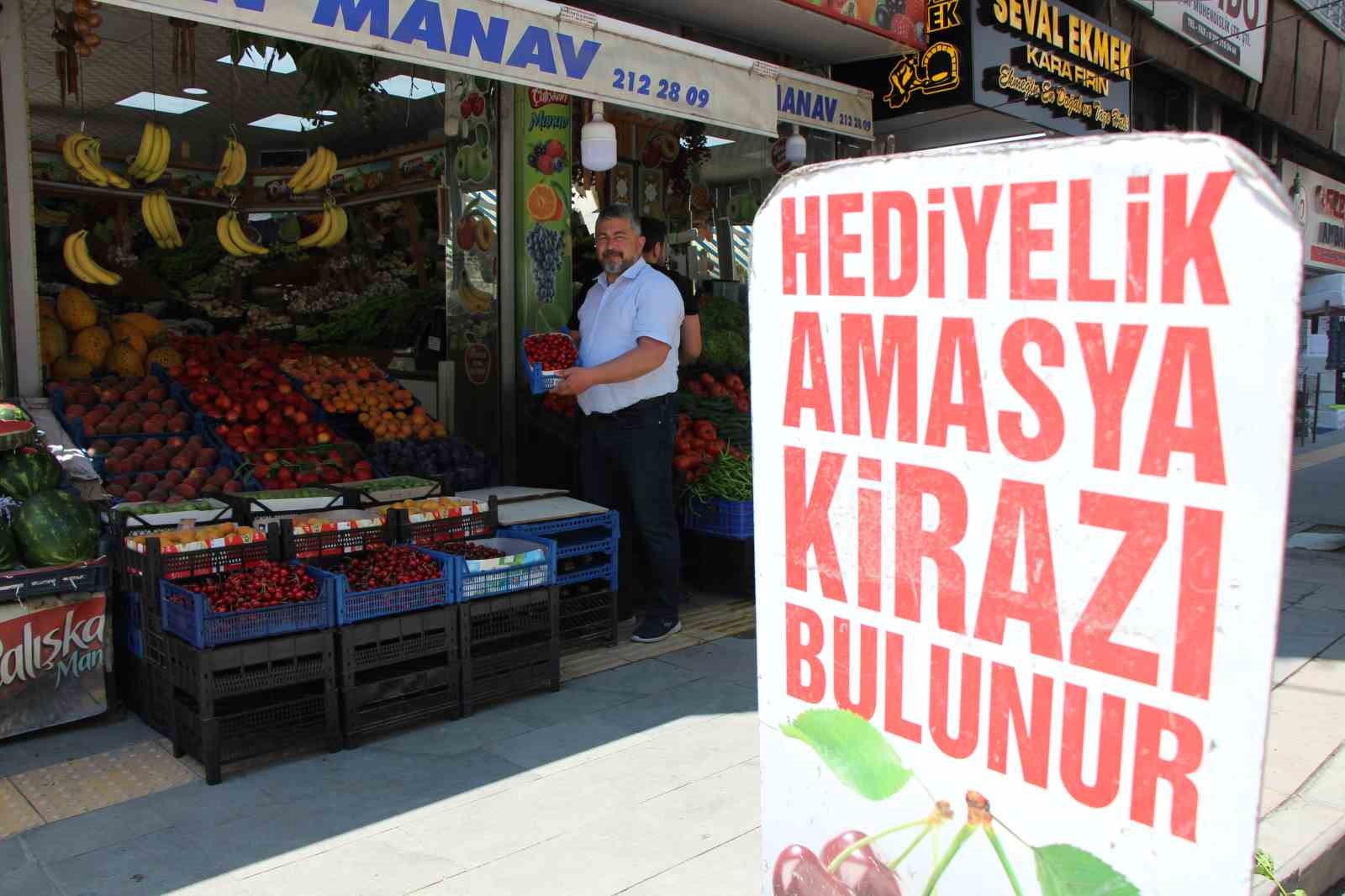 amasyada-60-yildir-yarismasi-yapiliyordu-simdi-bir-tane-bile-kiraz-yok
