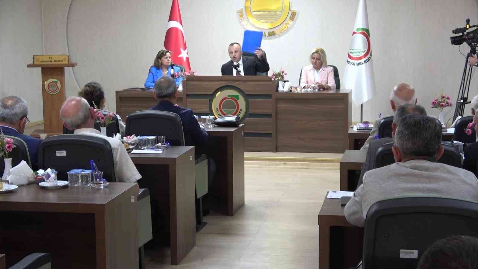 amasyada-eglence-mekanlari-krizi-biz-kimseden-rol-calmiyoruz