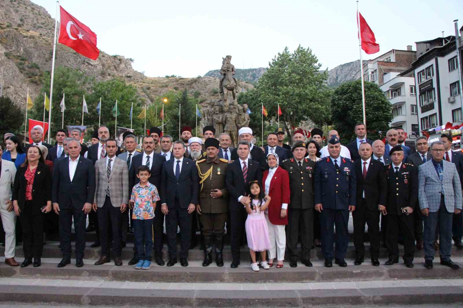 amasyada-renkli-festival-acilisi