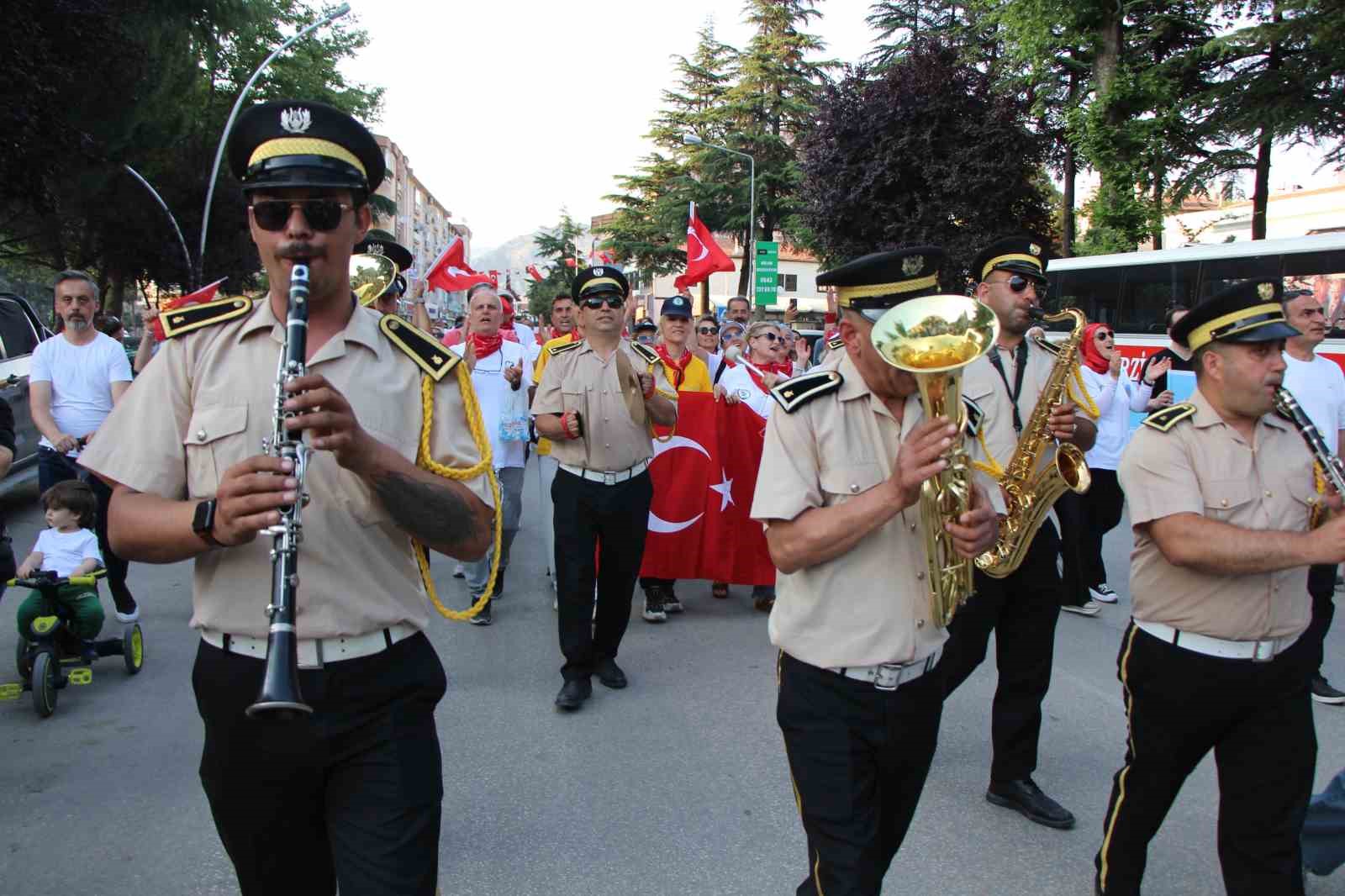 amasyada-renkli-festival-acilisi