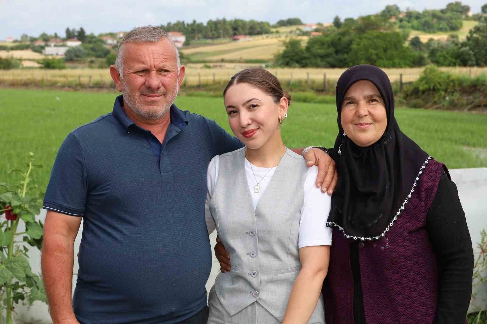 babasinin-mazbatasi-iptal-edildi-genc-kadin-muhtar-secildi