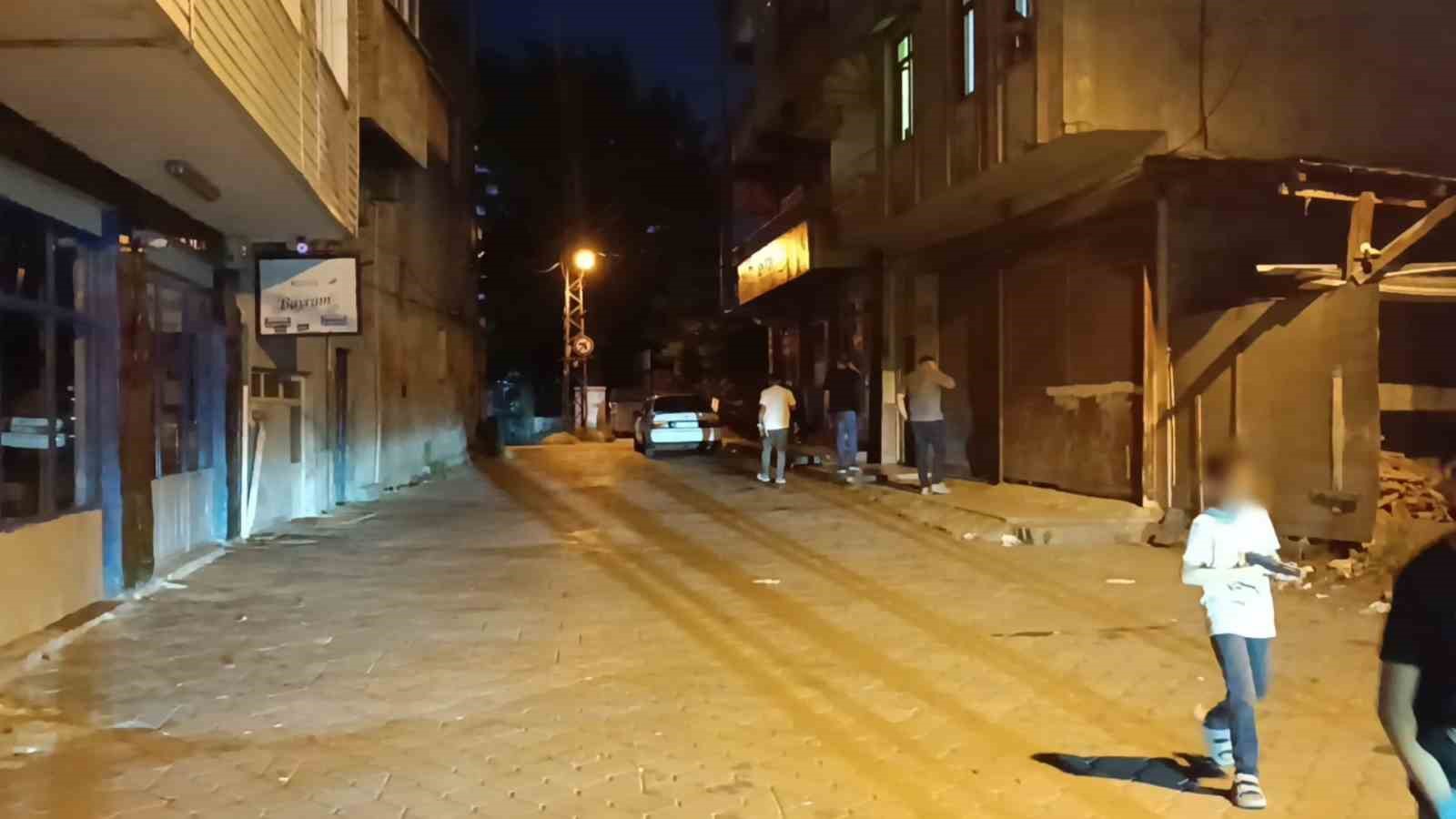 bayramin-ilk-gunu-tartistilar-3-gunde-silahlar-konustu-2-yarali