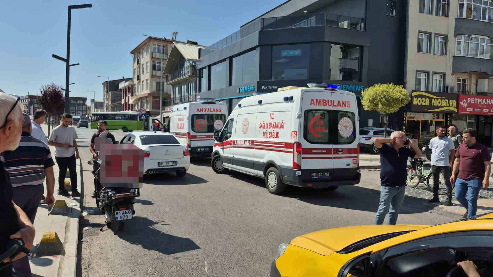 motosikletle-bisiklet-carpisti-2-surucu-yaralandi