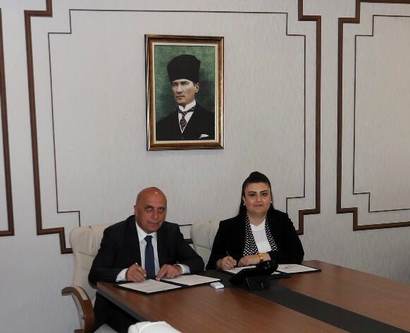 oka-destegiyle-amasyanin-kadim-giyim-kulturu-gelecege-tasiniyor