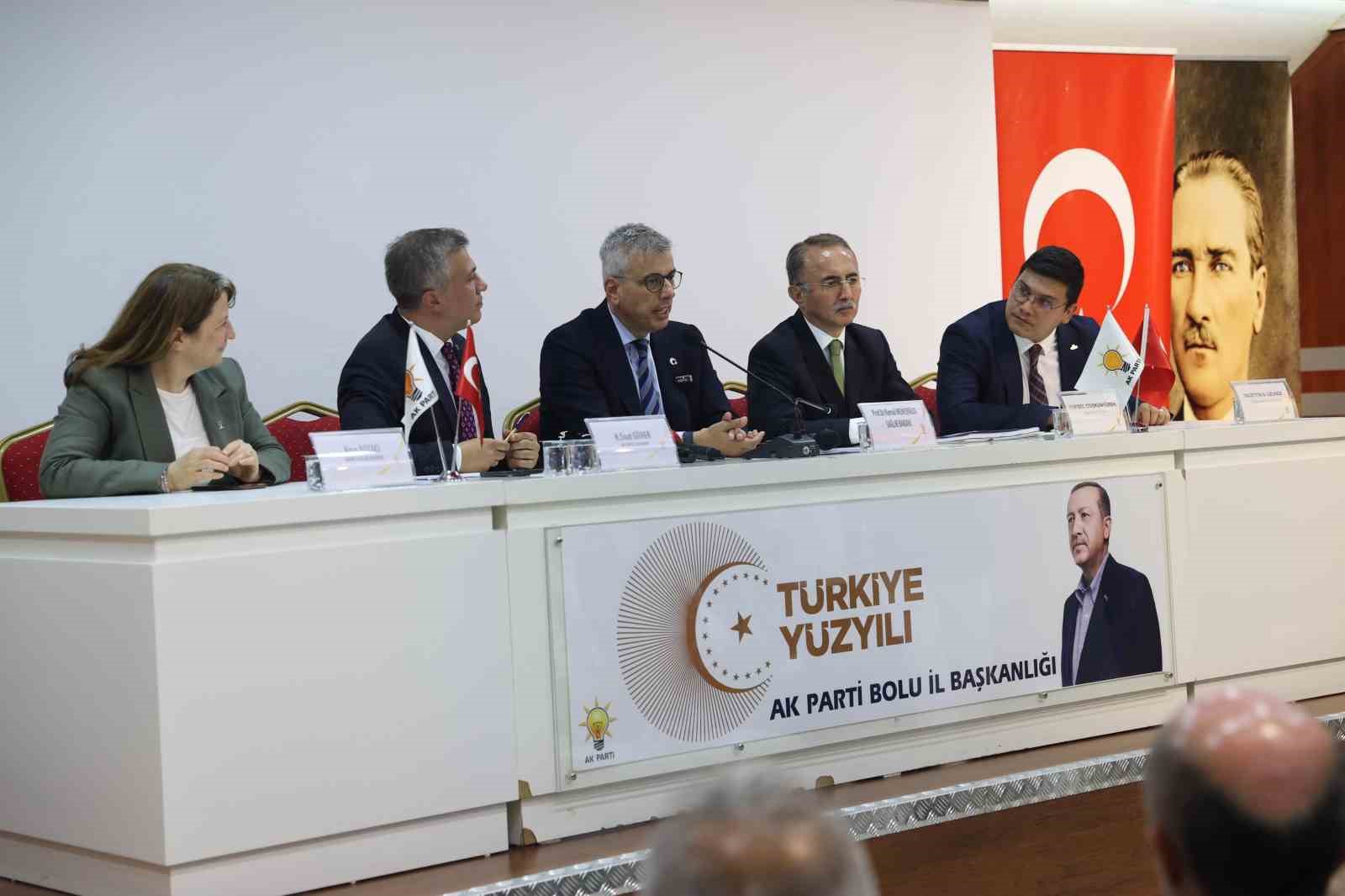 saglik-bakani-memisoglu-gelismis-ulkelerin-hayal-bile-edemeyecegi-bazi-seyleri-yaptik