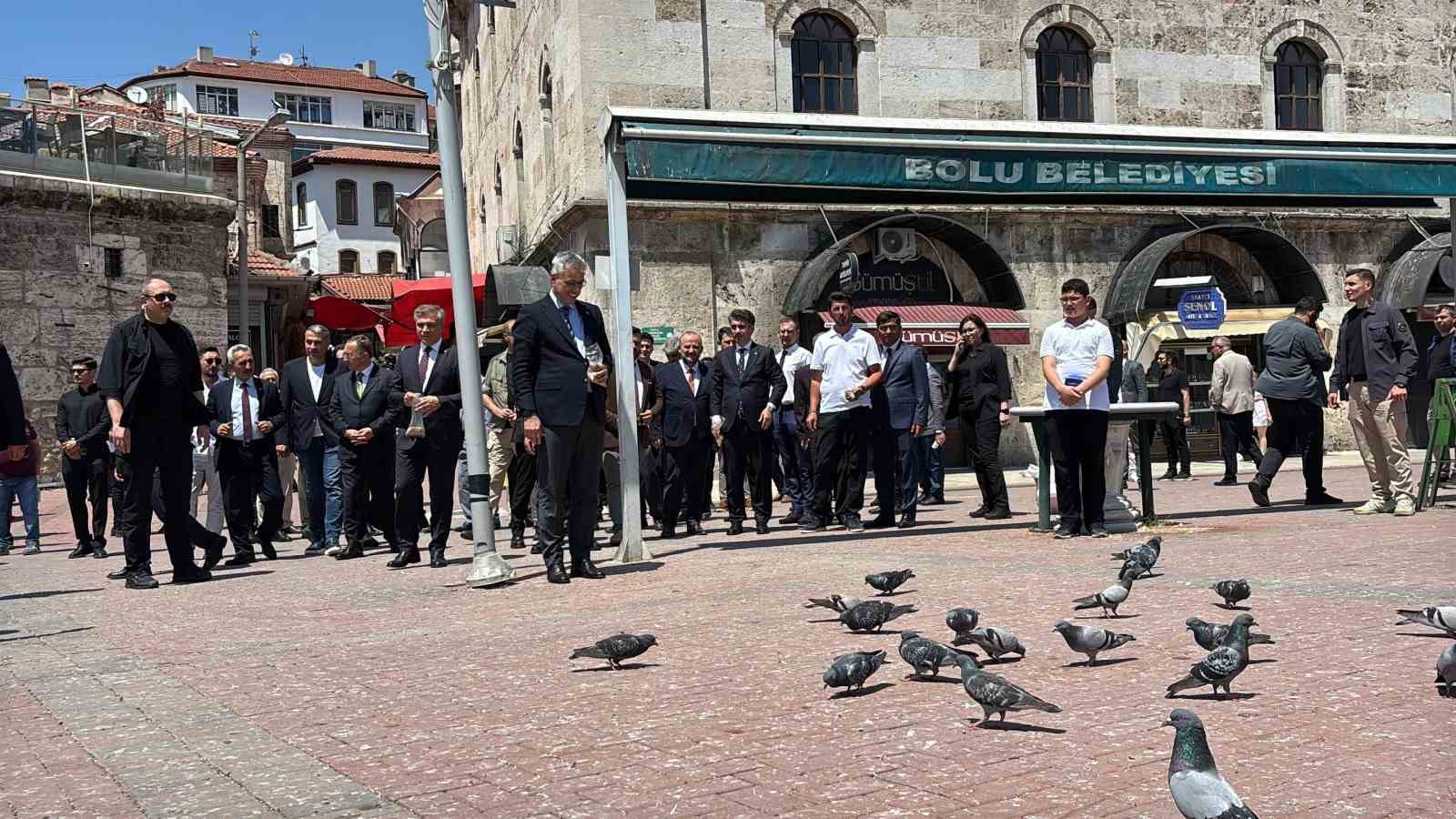 saglik-bakani-memisoglu-gelismis-ulkelerin-hayal-bile-edemeyecegi-bazi-seyleri-yaptik