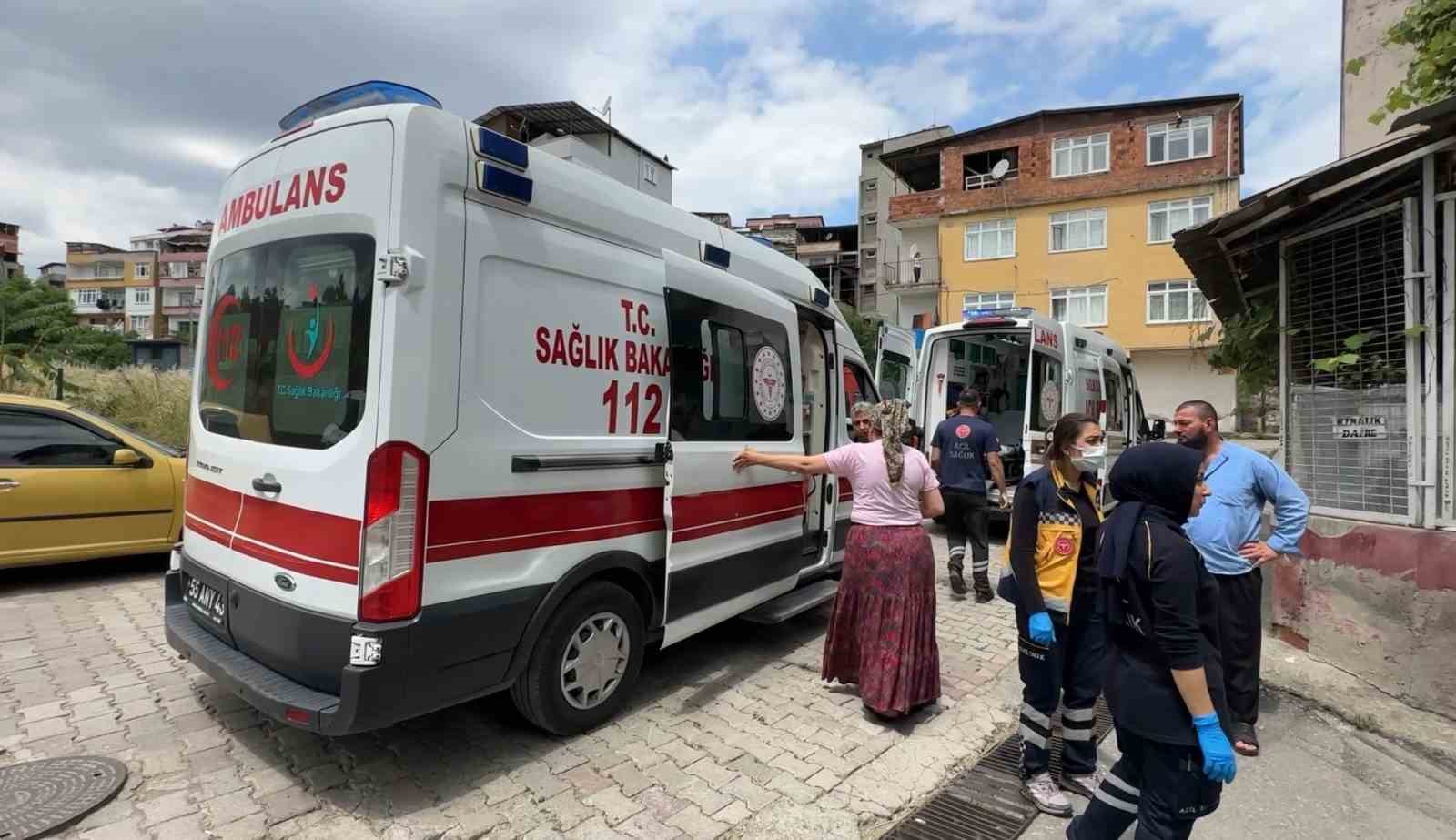 samsunda-ev-yangini-anne-ve-kizi-dumandan-etkilendi