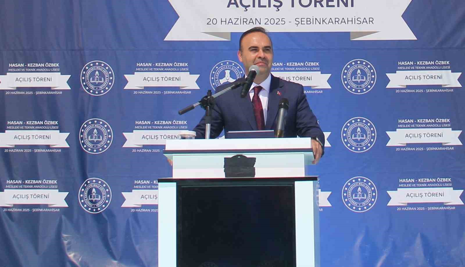 sanayi-ve-teknoloji-bakani-mehmet-fatih-kacir-sanayi-ve-teknoloji-kolejleri-kurmak-uzere-calismalarimiza-basladik