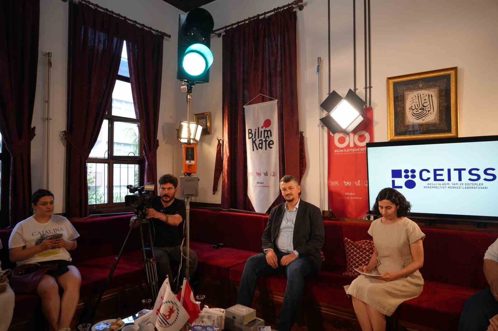 turkiyede-bir-ilk-yesil-isik-kisiye-ozel-yanacak