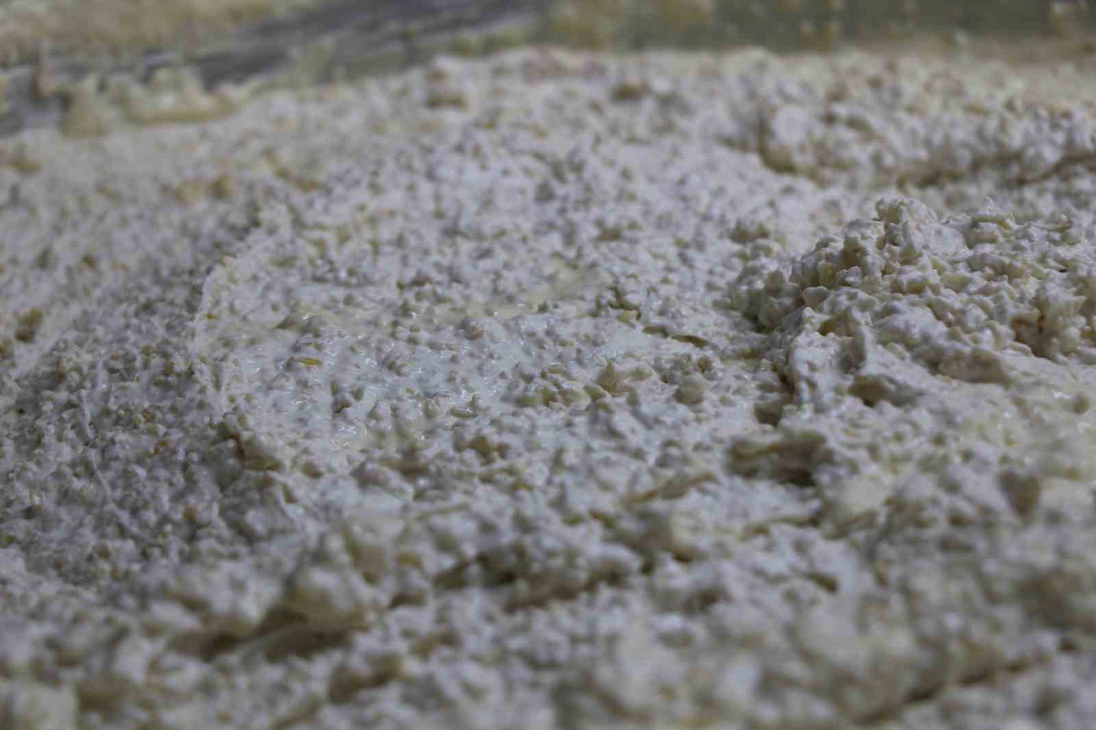 amasyada-tescilli-sikma-tarhana-sezonu-basladi