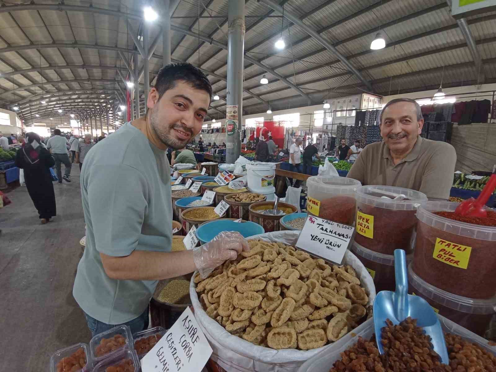 amasyada-tescilli-sikma-tarhana-sezonu-basladi