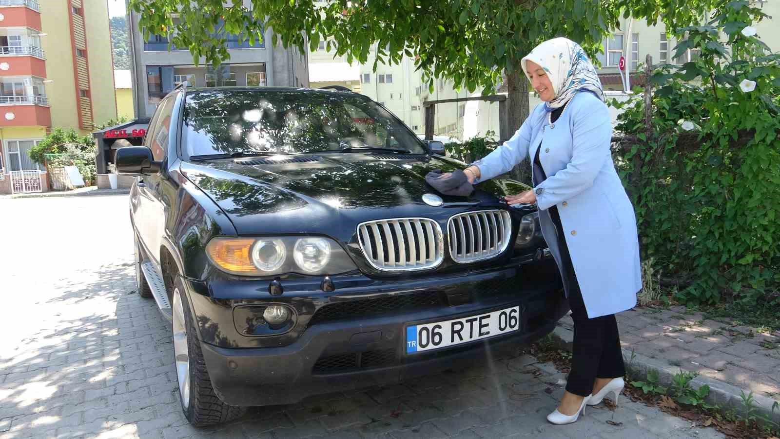 bu-arac-yolda-goreni-sasirtiyor-06-rte-06-giresunda