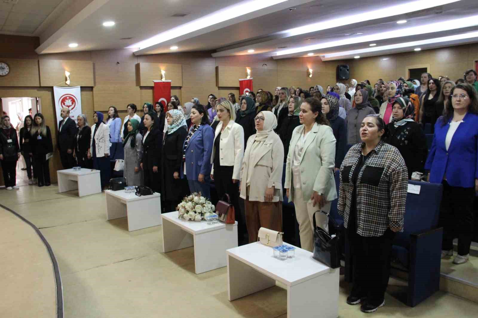 corumda-gonul-elcileri-koruyucu-ailelik-icin-bir-araya-geldi