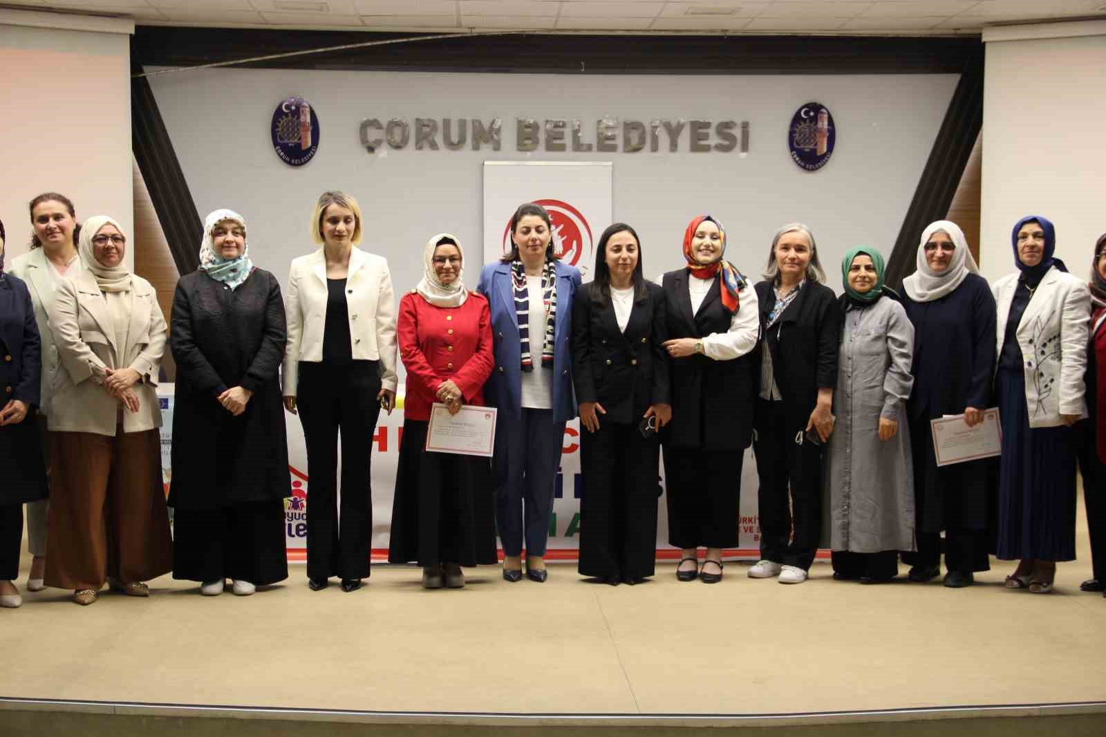 corumda-gonul-elcileri-koruyucu-ailelik-icin-bir-araya-geldi